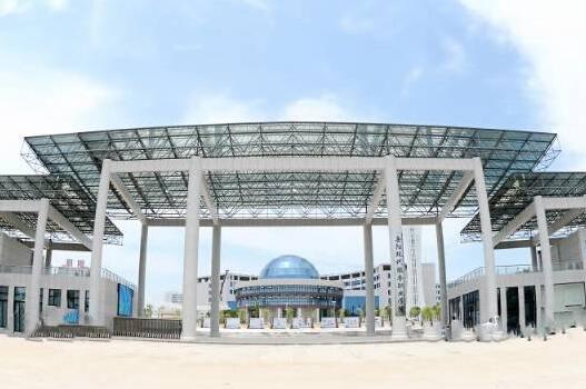 岳阳现代服务职业学院